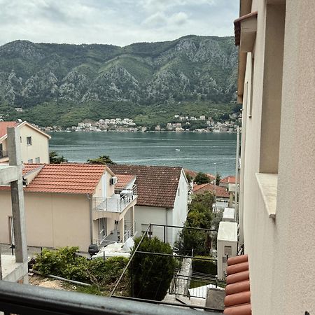 Point Of View Apartment Kotor Ngoại thất bức ảnh