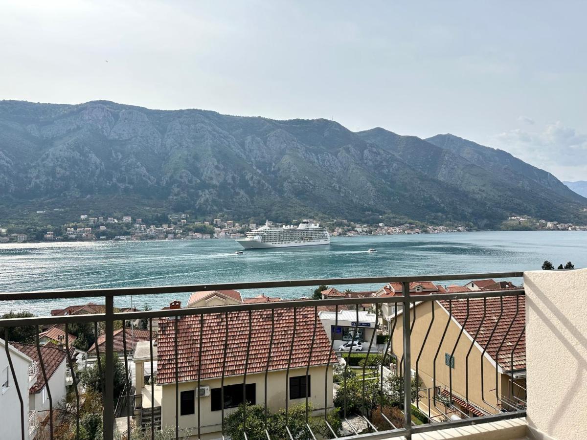 Point Of View Apartment Kotor Ngoại thất bức ảnh