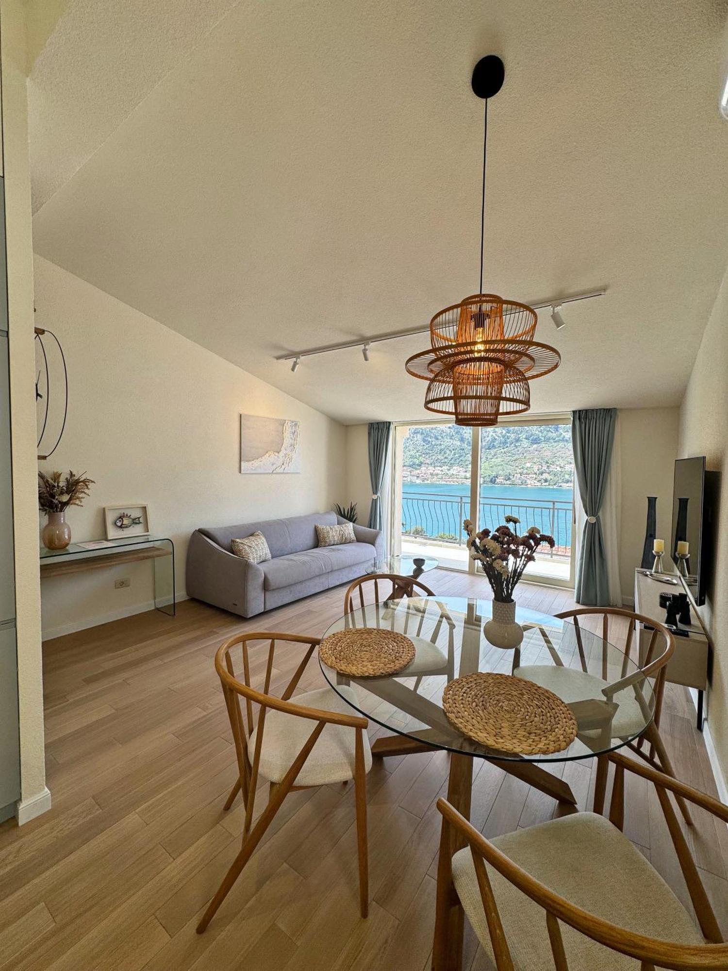 Point Of View Apartment Kotor Ngoại thất bức ảnh