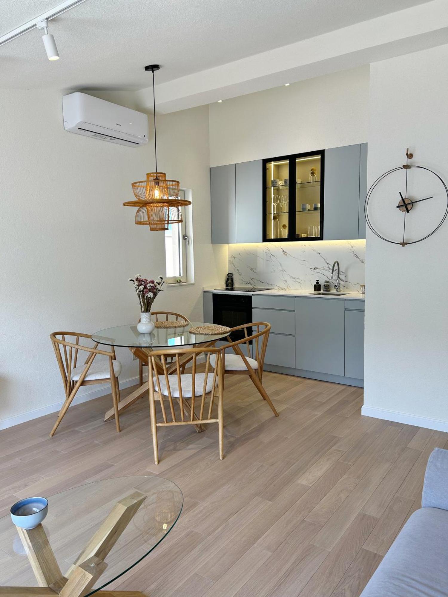 Point Of View Apartment Kotor Ngoại thất bức ảnh