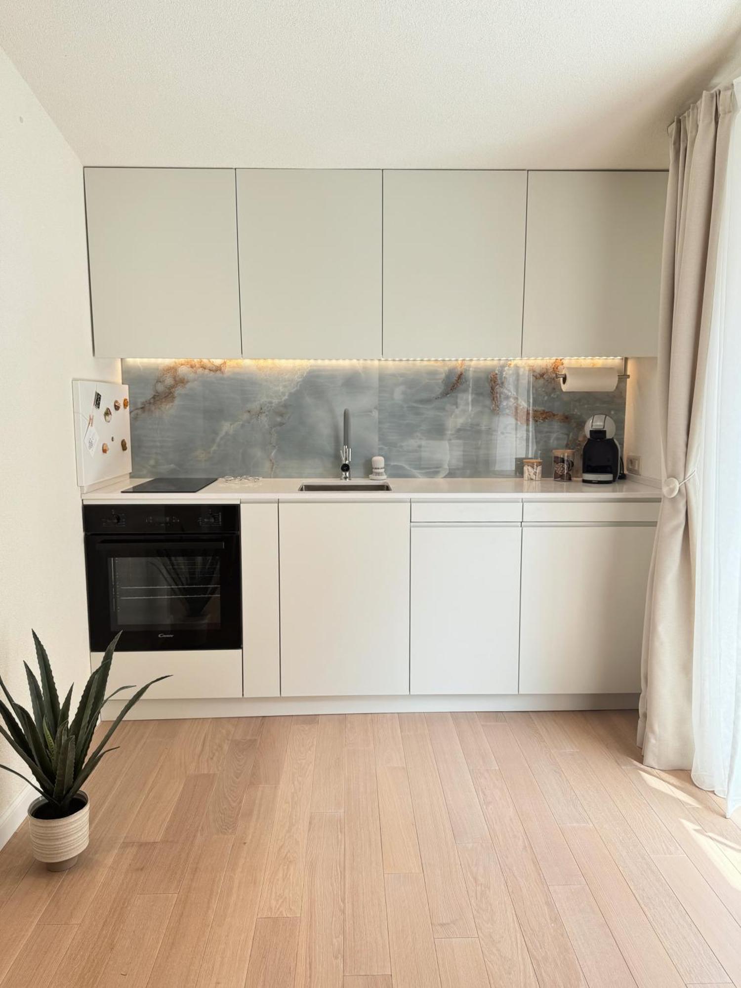 Point Of View Apartment Kotor Ngoại thất bức ảnh